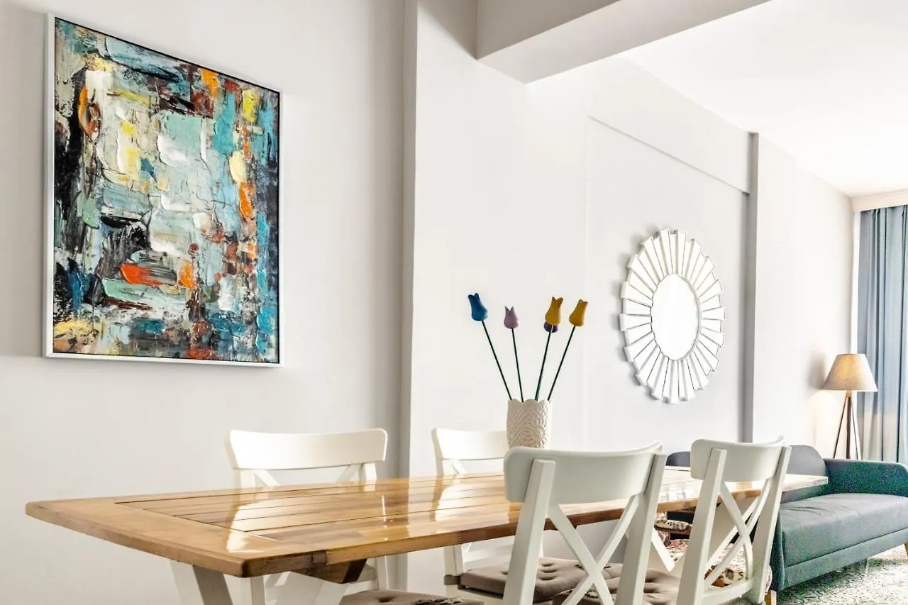 Peaceful Flat W Garden View Balcony In Kadikoy Apartment Istanbul Turkey