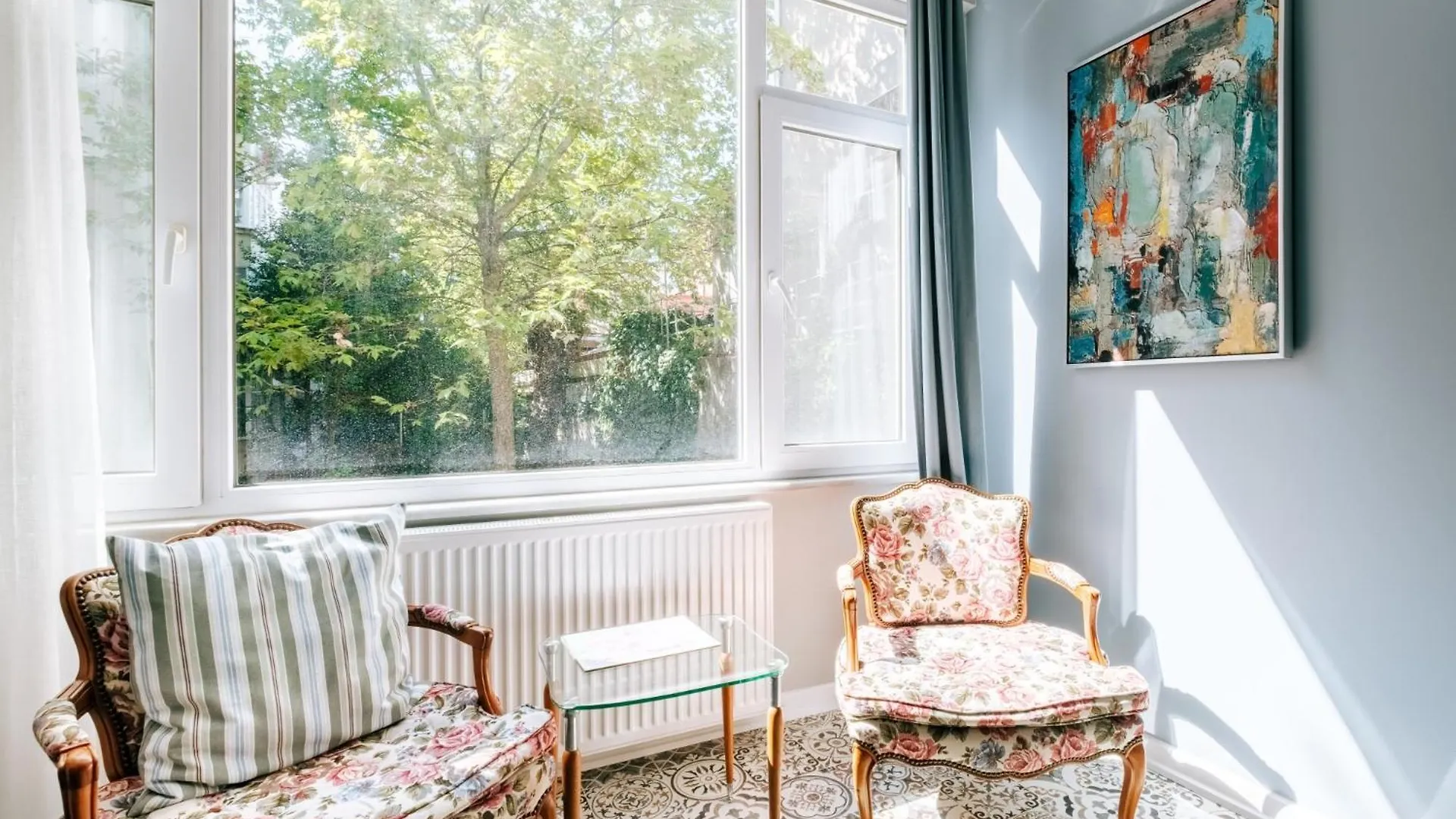 Peaceful Flat W Garden View Balcony In Kadikoy Apartment Istanbul Turkey